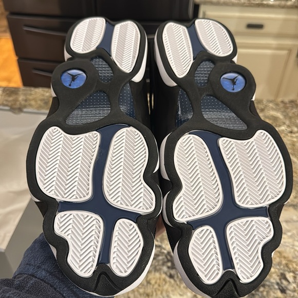 Never Worn: Air Jordan 13 Retro Navy Blue - Picture 4 of 4